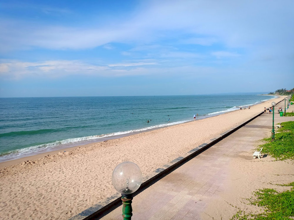 B&atilde;i biển Đồi Dương